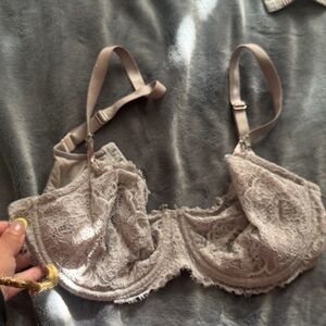 Lace Underwire Bra in Taupe - Women Intimates